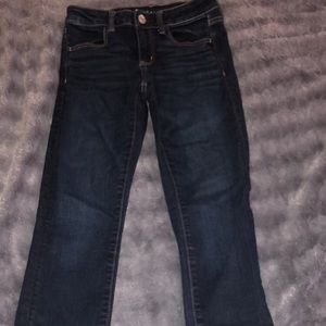 american eagle jeans. size 4 regular